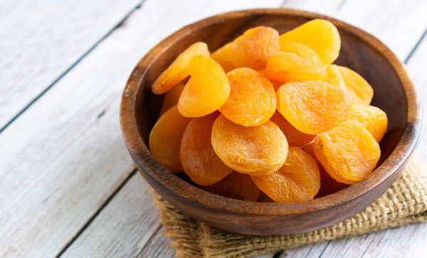 dried apricot fruit