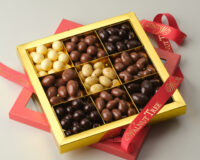 luxury Christmas gifts for auntie hamper selection Walnut Tree