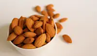 Antioxidant-Packed Almonds